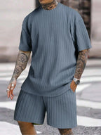 Herren-Streetwear 2-Teiler – Großer Strick-T-Shirt & Shorts mit Kordelzug, Lässiges Sommeroutfit